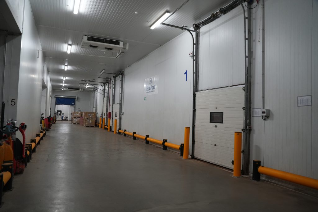 FrioPort - Almacen antecamara.