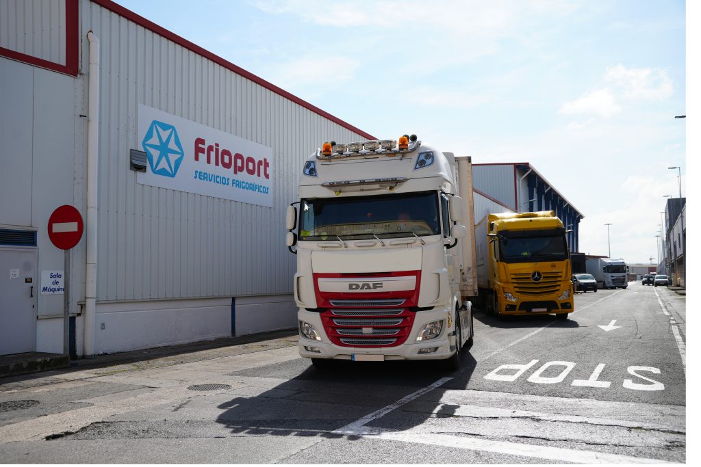 FrioPort - Transbordos en camiones frigoríficos.